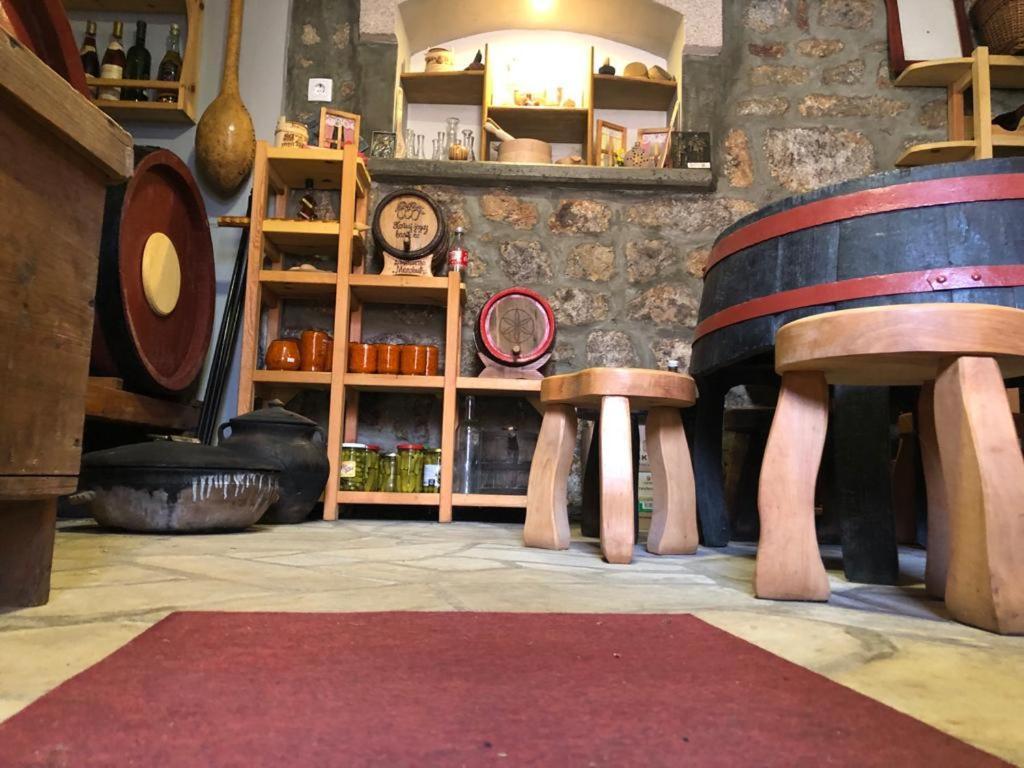 Seoski Turizam Melovic Rozanstvo エクステリア 写真